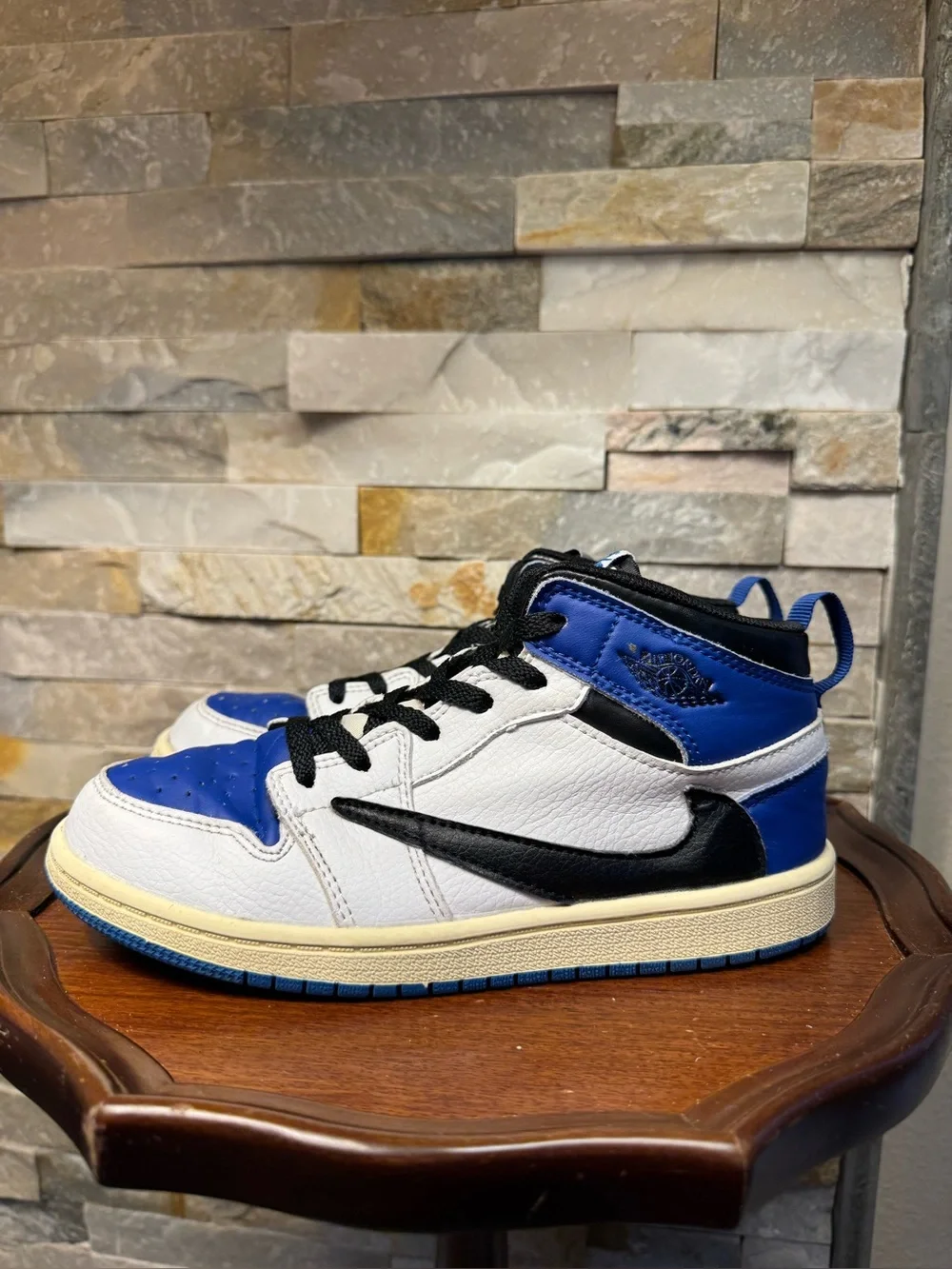 Yth Sz 4 Jordan 1 Retro x Fragment Design x Travis Scott High Blue Sneaker EUC